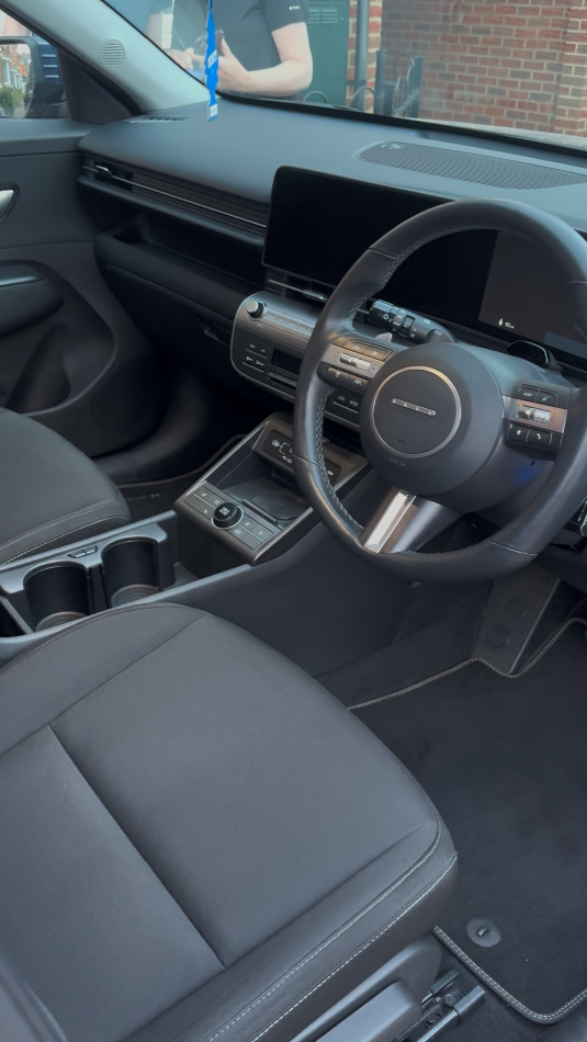 Finished interior after a Fine & Line detail